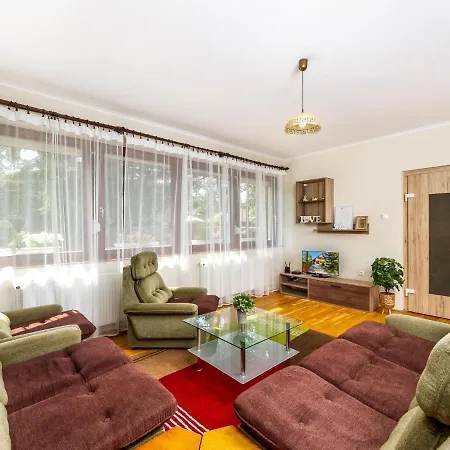 בית נופש Dior By Interhome *