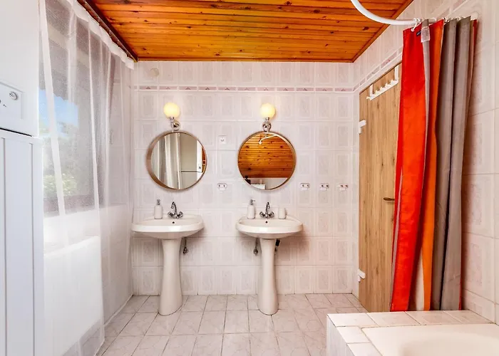 Feriehus Dior By Interhome *